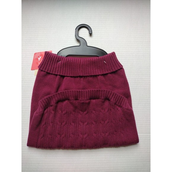 Dog Sweater size Large (Chest 24-30in) Deep Ruby. - Picture 5 of 5